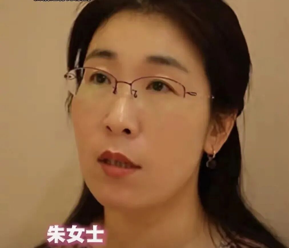 2026 吳錫朱女士婚外胚胎案太扯!小三身份曝光後真相讓人脊背發涼